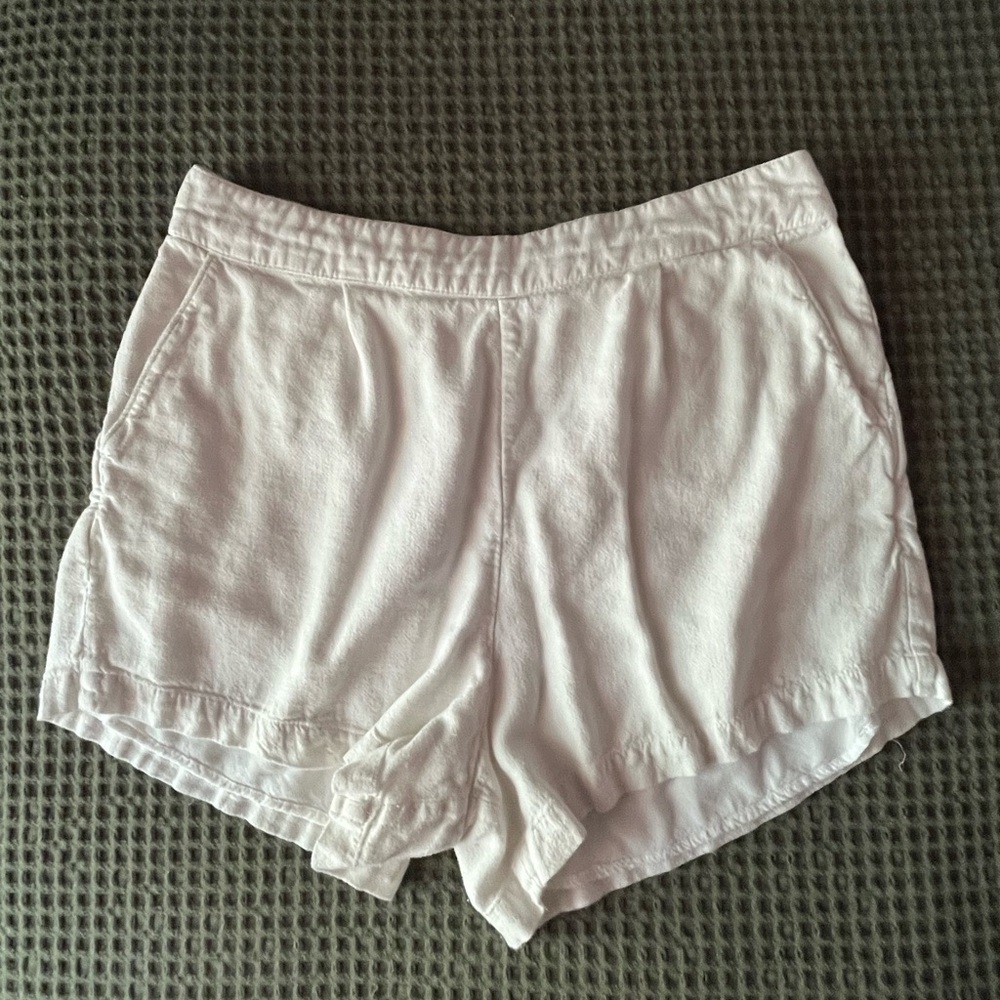 Abercrombie & Fitch White Linen Shorts